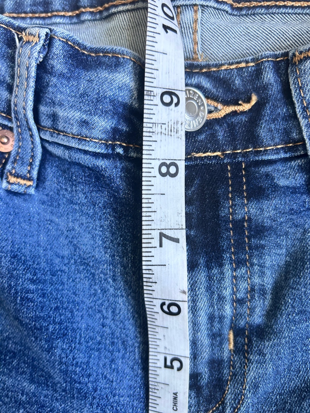 Levi’s Denizen Women’s Mid-Rise Boyfriend Jeans size 4/27 - Picture 6 of 8